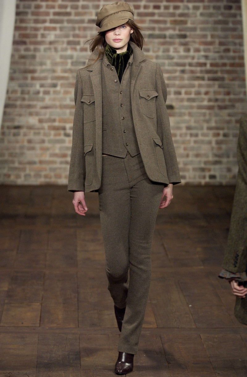 Ralph Lauren Collection fashion show for Autumn/Winter 2003