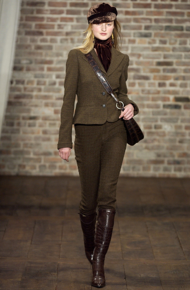 Ralph Lauren Collection fashion show for Autumn/Winter 2003