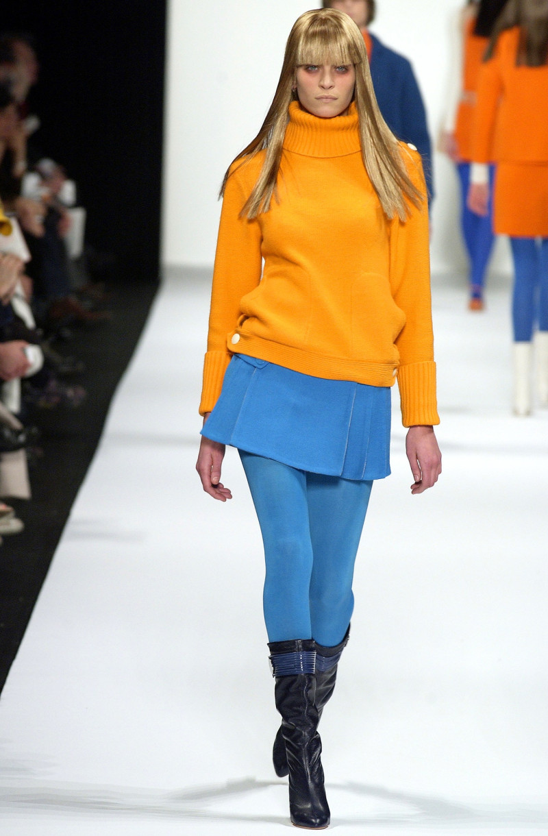 Marc Jacobs fashion show for Autumn/Winter 2003