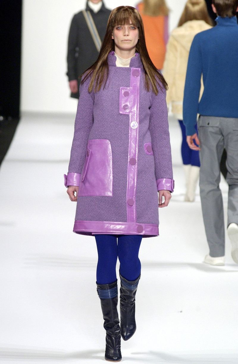 Marc Jacobs fashion show for Autumn/Winter 2003