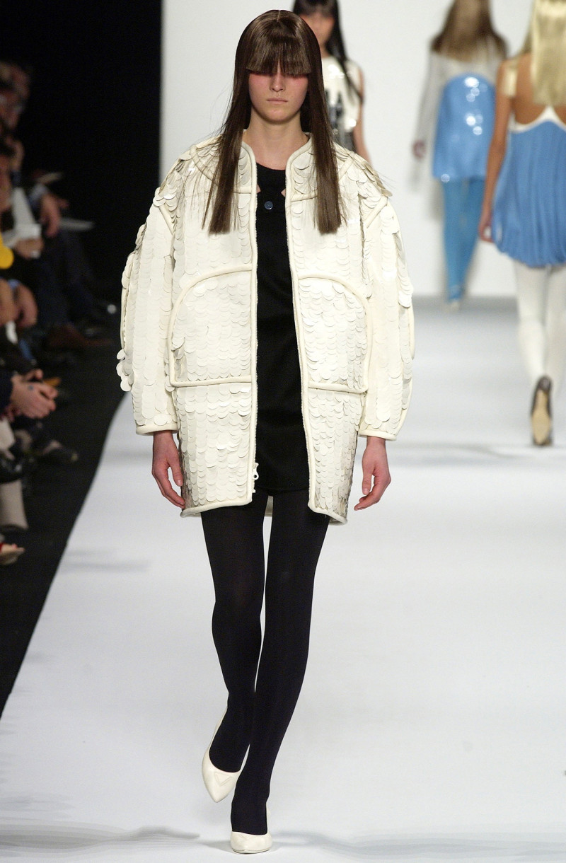 Marc Jacobs fashion show for Autumn/Winter 2003