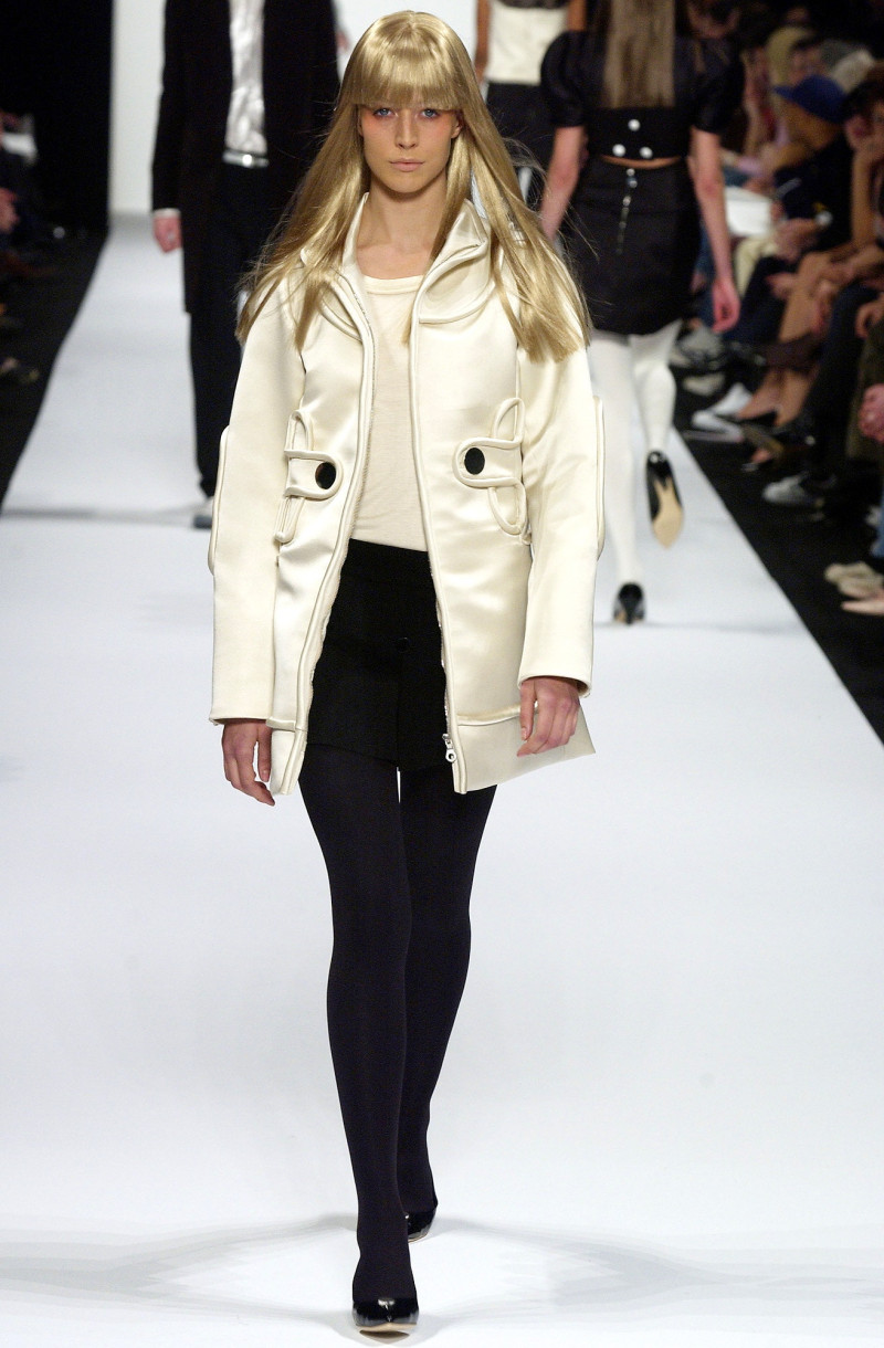 Marc Jacobs fashion show for Autumn/Winter 2003