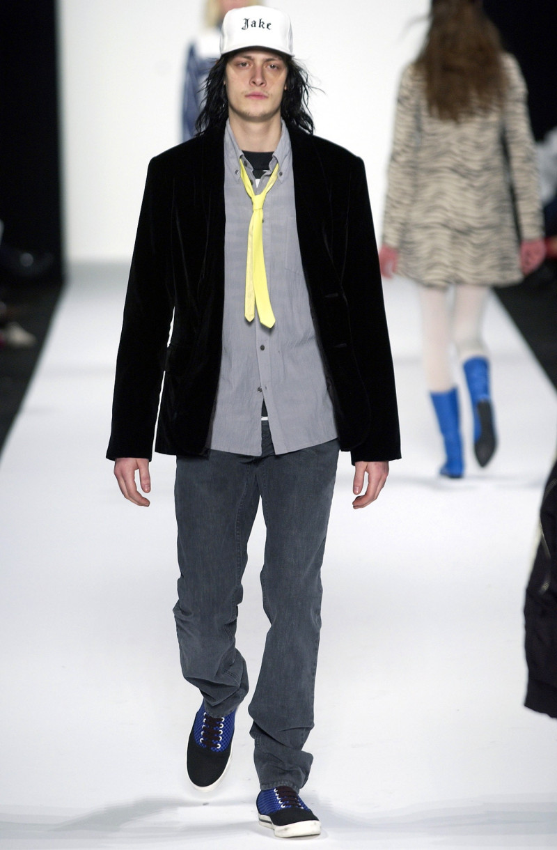 Marc by Marc Jacobs fashion show for Autumn/Winter 2003