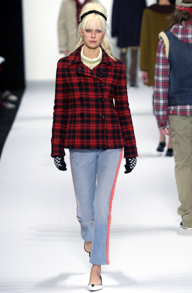 Marc by Marc Jacobs fashion show for Autumn/Winter 2003