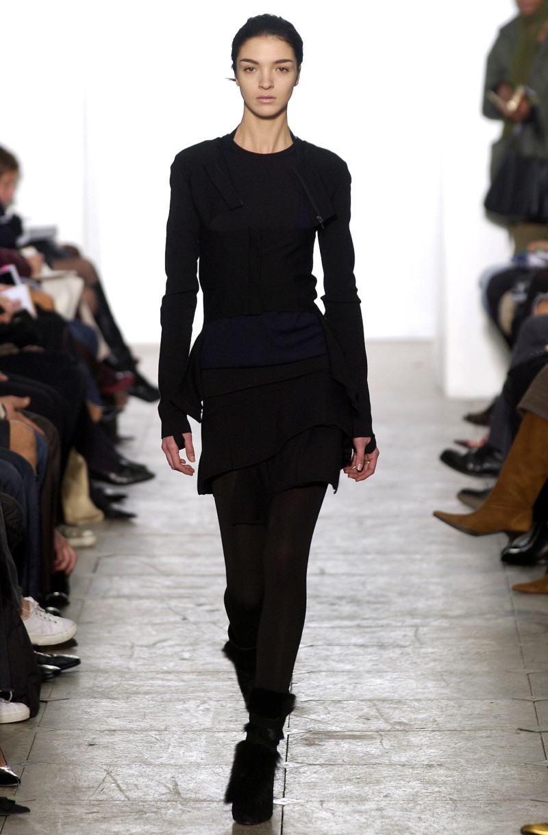 Helmut Lang fashion show for Autumn/Winter 2003