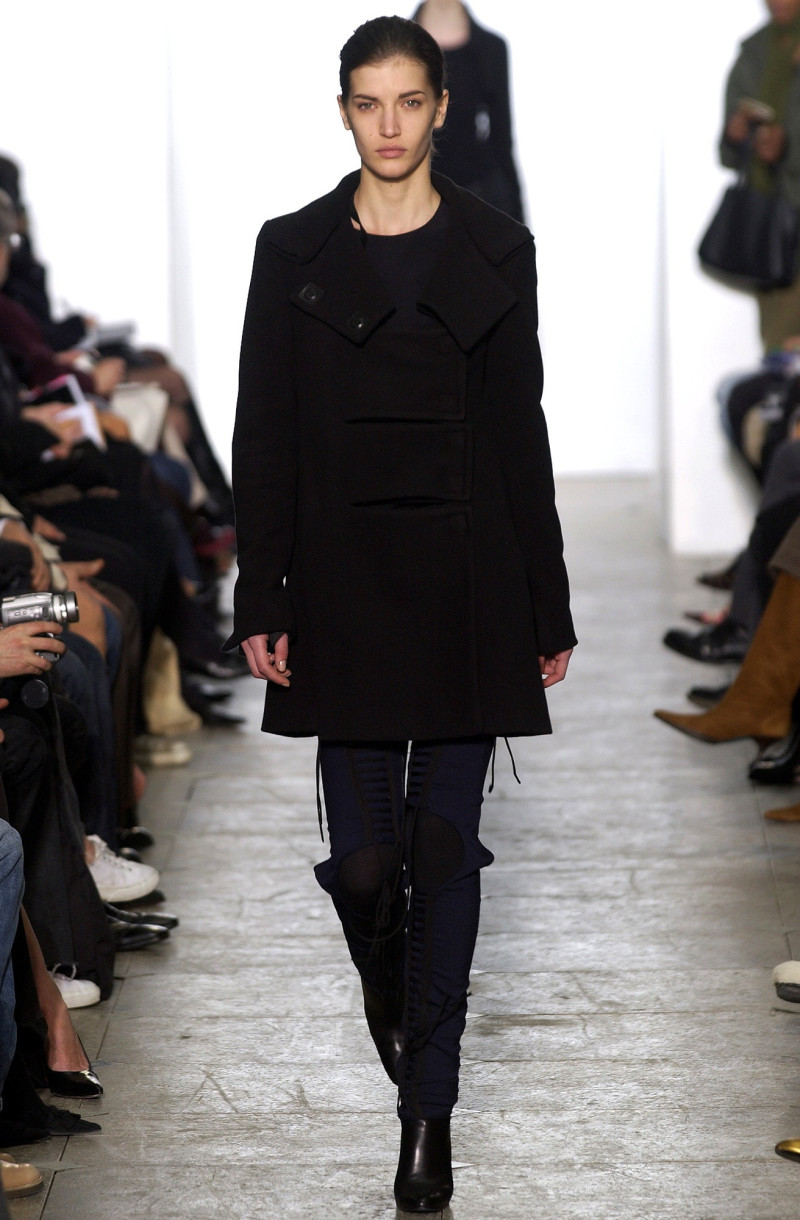 Helmut Lang fashion show for Autumn/Winter 2003