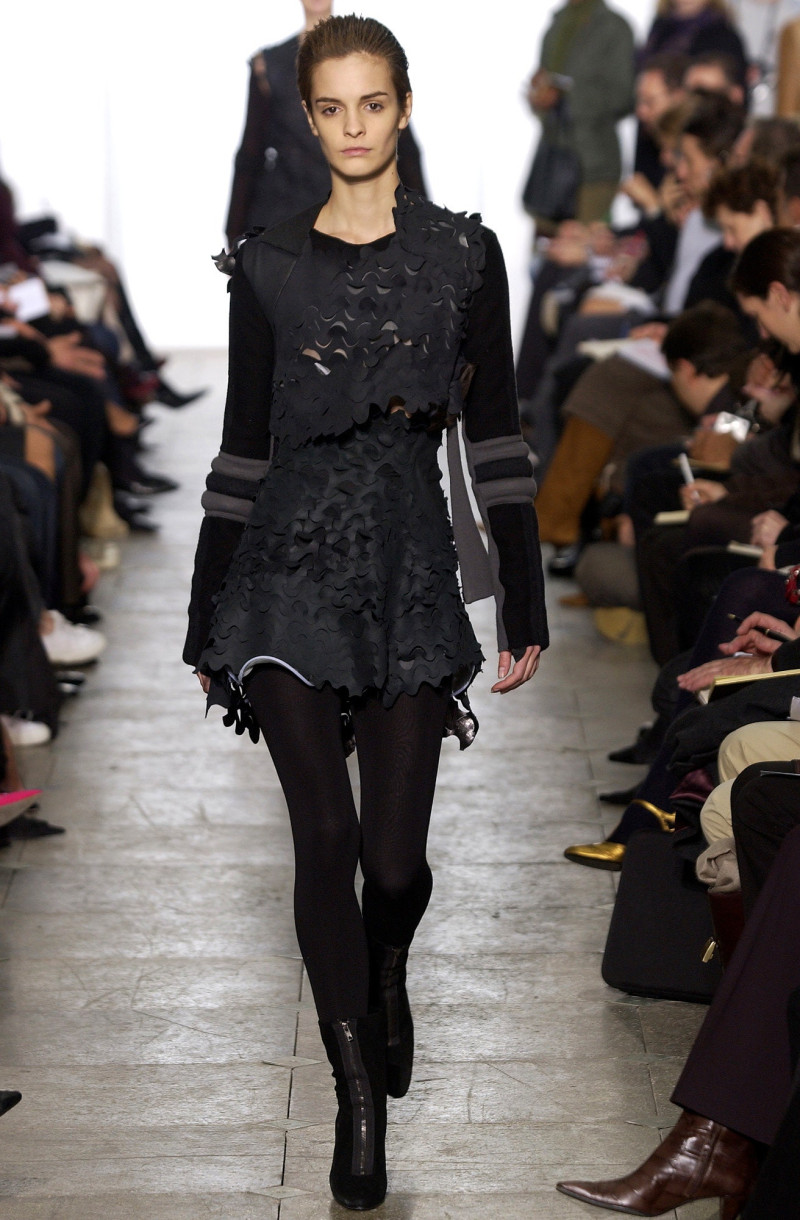 Helmut Lang fashion show for Autumn/Winter 2003