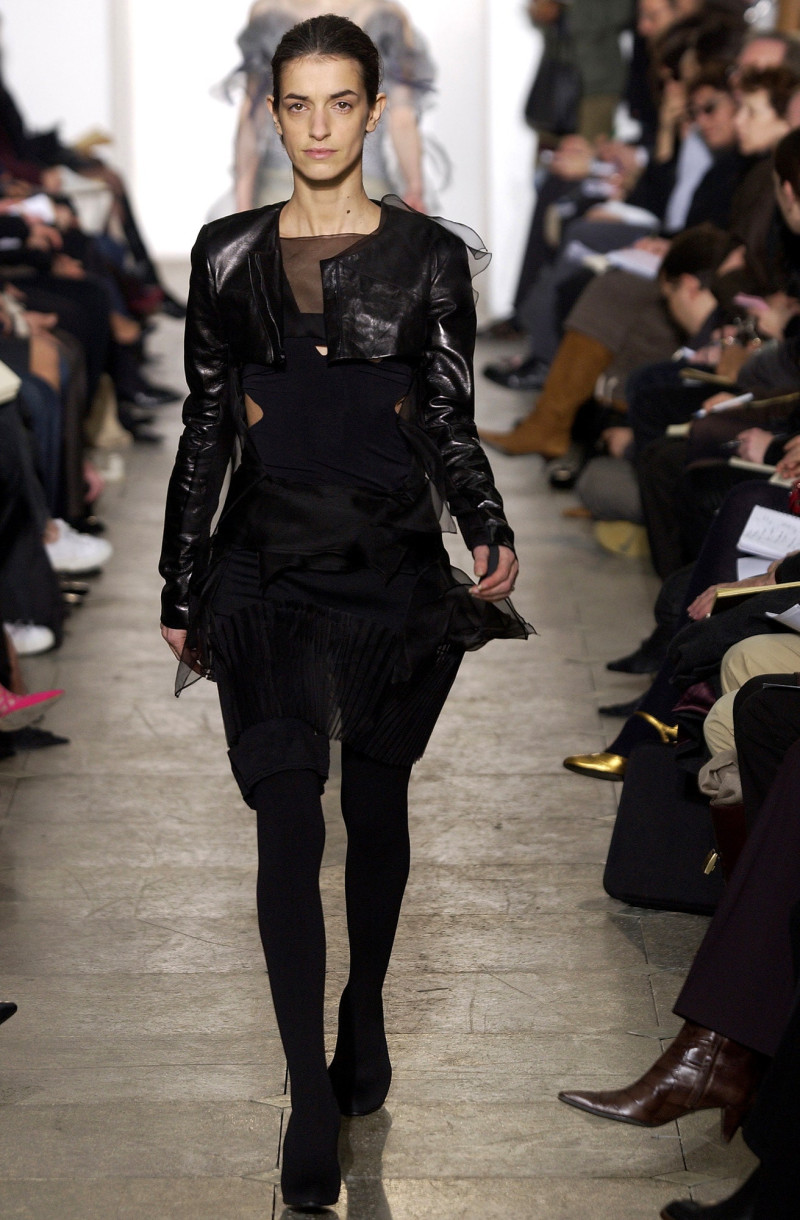 Helmut Lang fashion show for Autumn/Winter 2003
