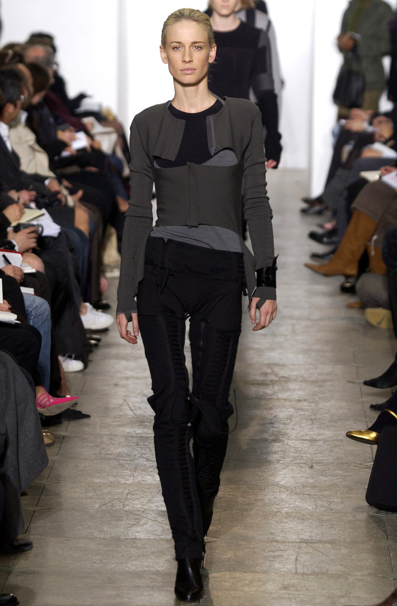 Helmut Lang fashion show for Autumn/Winter 2003