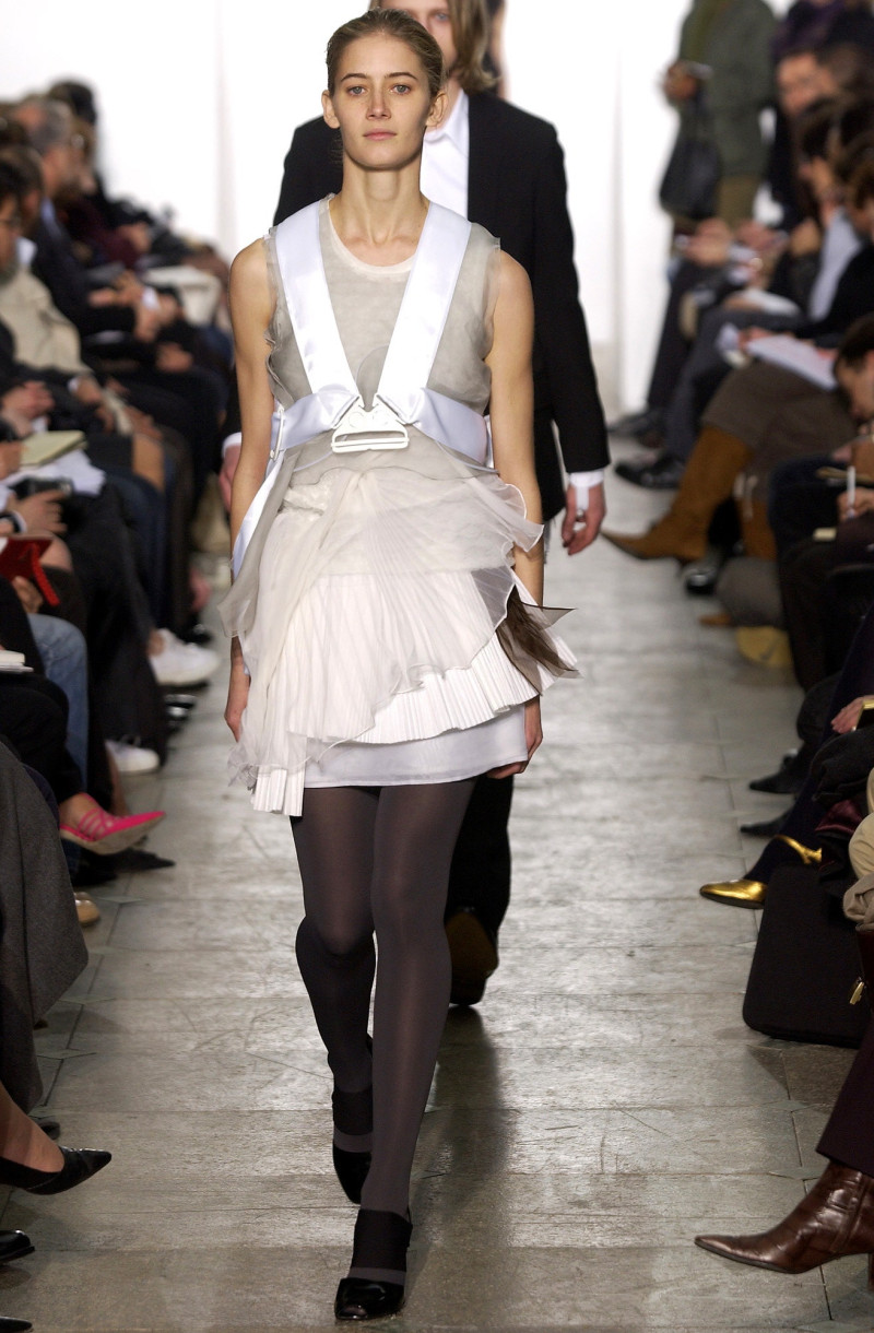 Helmut Lang fashion show for Autumn/Winter 2003