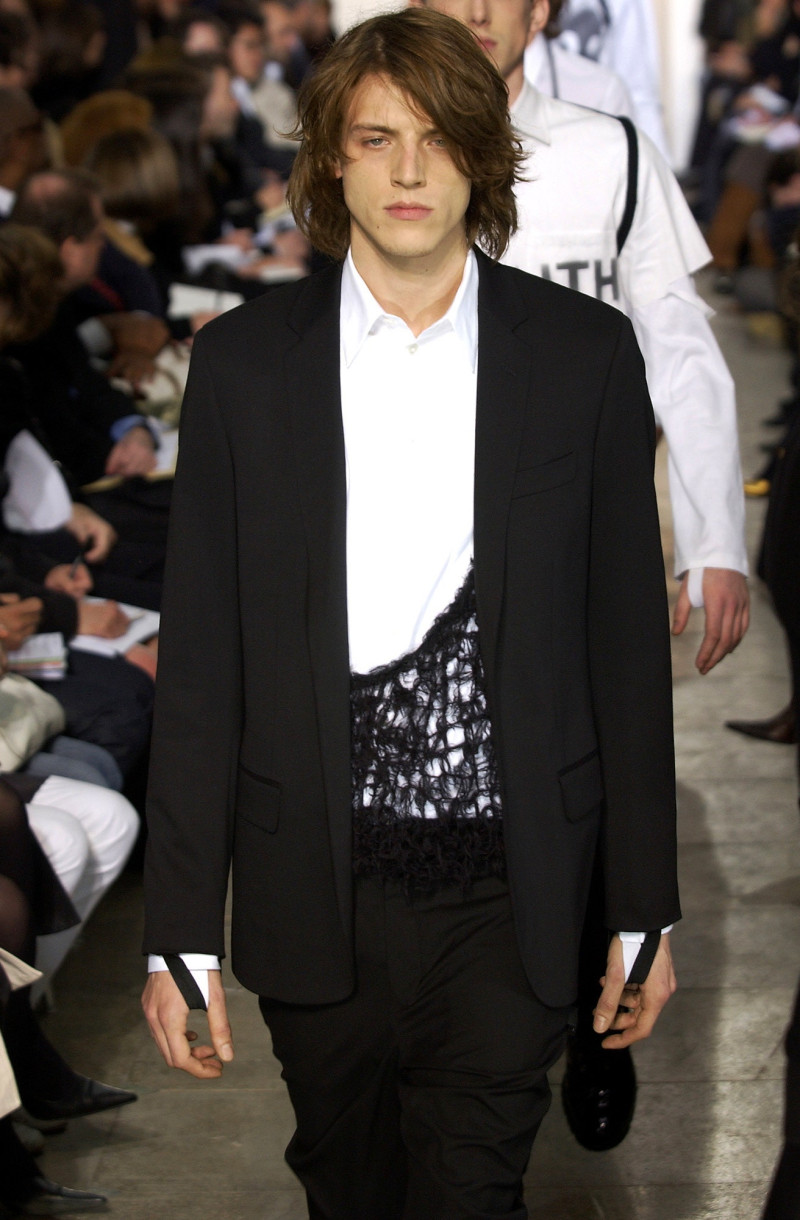 Helmut Lang fashion show for Autumn/Winter 2003