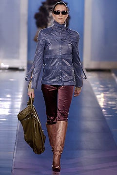 Fendi fashion show for Autumn/Winter 2003