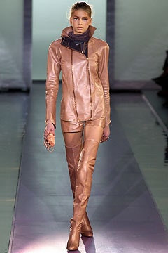 Fendi fashion show for Autumn/Winter 2003