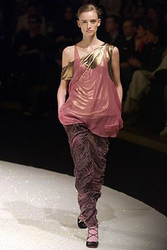 Emanuel Ungaro fashion show for Autumn/Winter 2003