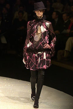Emanuel Ungaro fashion show for Autumn/Winter 2003