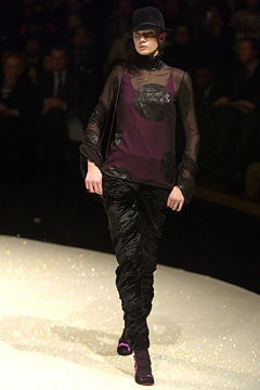 Emanuel Ungaro fashion show for Autumn/Winter 2003