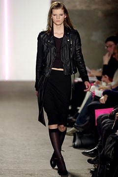 DKNY fashion show for Autumn/Winter 2003