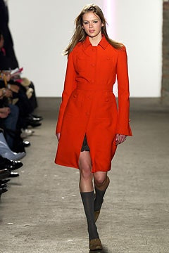 DKNY fashion show for Autumn/Winter 2003