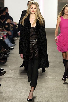 DKNY fashion show for Autumn/Winter 2003