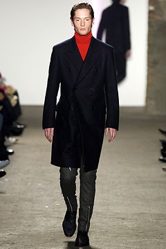 DKNY fashion show for Autumn/Winter 2003