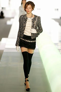 Chanel fashion show for Autumn/Winter 2003