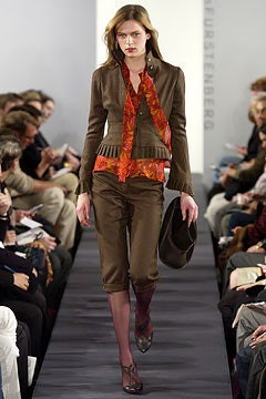 Diane Von Furstenberg fashion show for Autumn/Winter 2003
