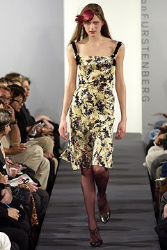 Diane Von Furstenberg fashion show for Autumn/Winter 2003