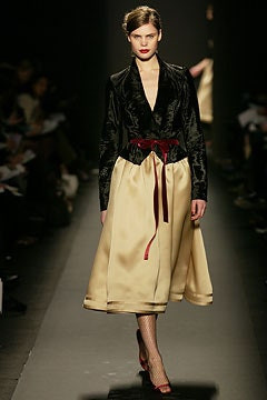 Carolina Herrera fashion show for Autumn/Winter 2003