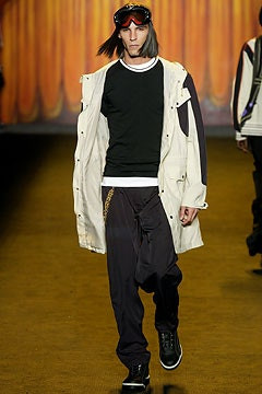 Anna Sui fashion show for Autumn/Winter 2003