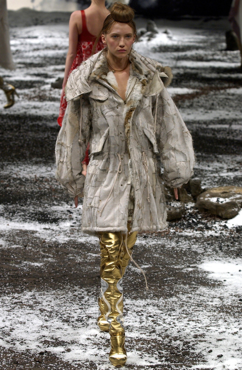 Alexander McQueen fashion show for Autumn/Winter 2003