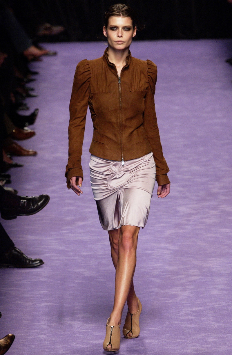 Saint Laurent fashion show for Spring/Summer 2003