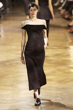 Yohji Yamamoto fashion show for Spring/Summer 2003