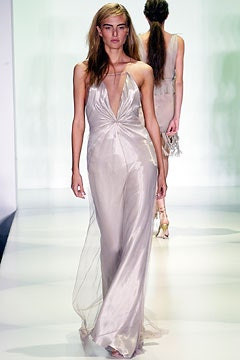 Vera Wang fashion show for Spring/Summer 2003