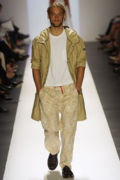 Tommy Hilfiger fashion show for Spring/Summer 2003