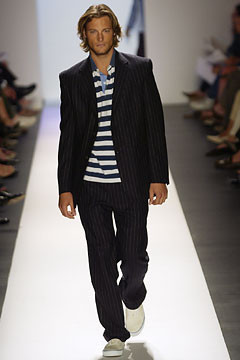 Tommy Hilfiger fashion show for Spring/Summer 2003