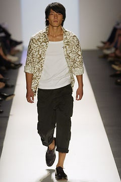Tommy Hilfiger fashion show for Spring/Summer 2003