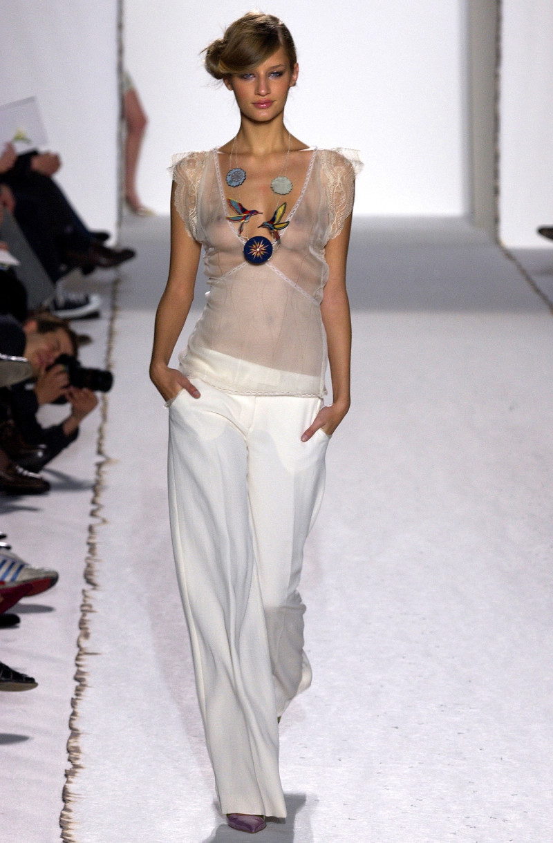 Stella McCartney fashion show for Spring/Summer 2003