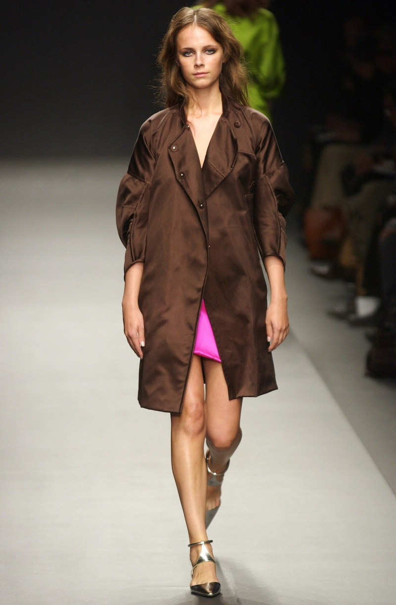 Prada fashion show for Spring/Summer 2003