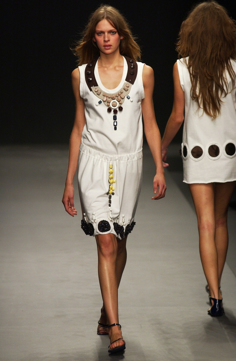 Prada fashion show for Spring/Summer 2003