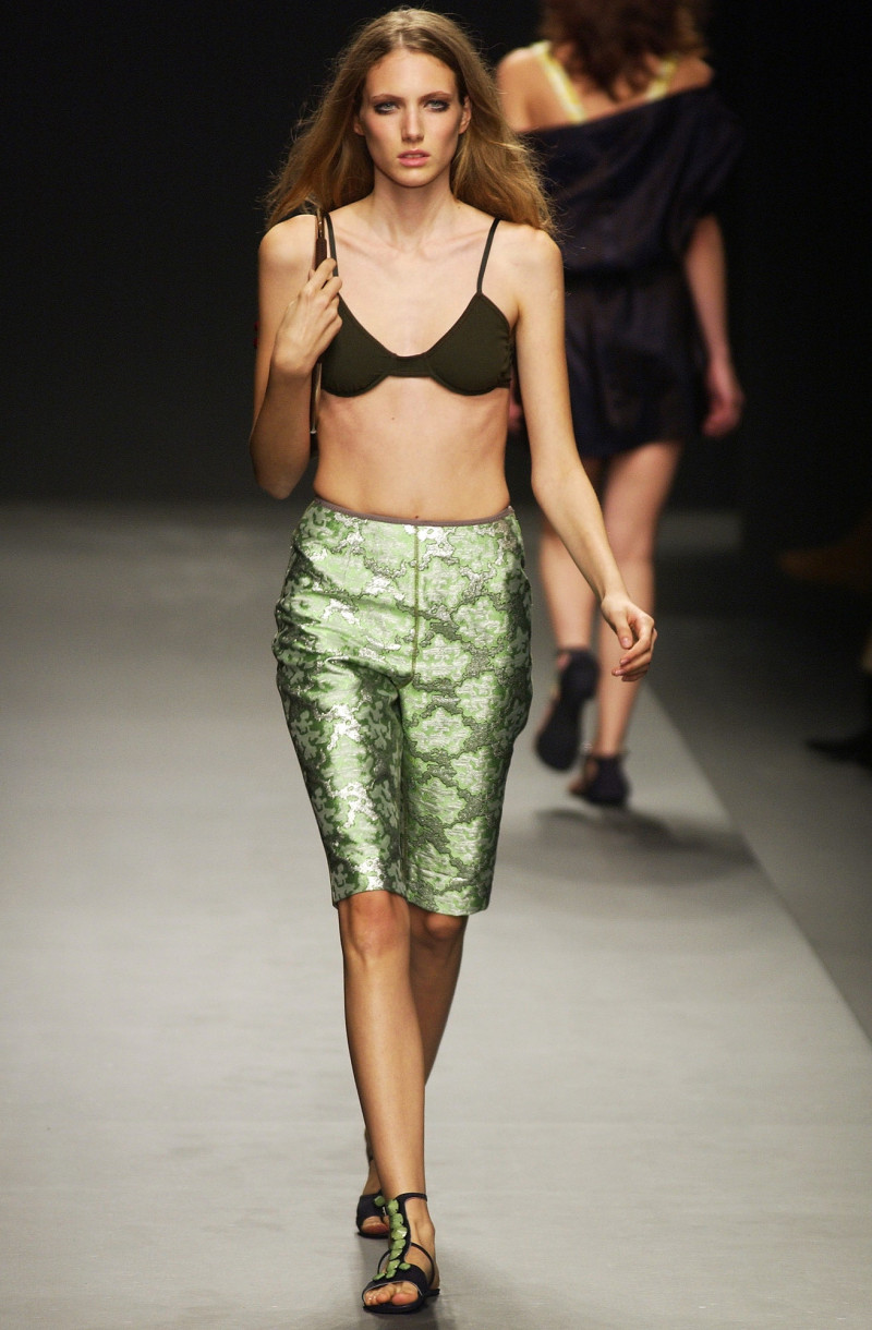 Prada fashion show for Spring/Summer 2003