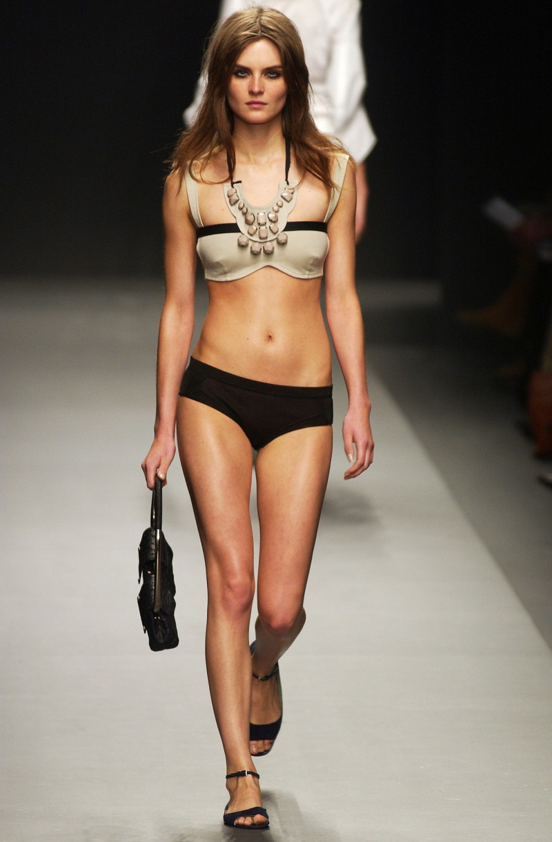 Prada fashion show for Spring/Summer 2003