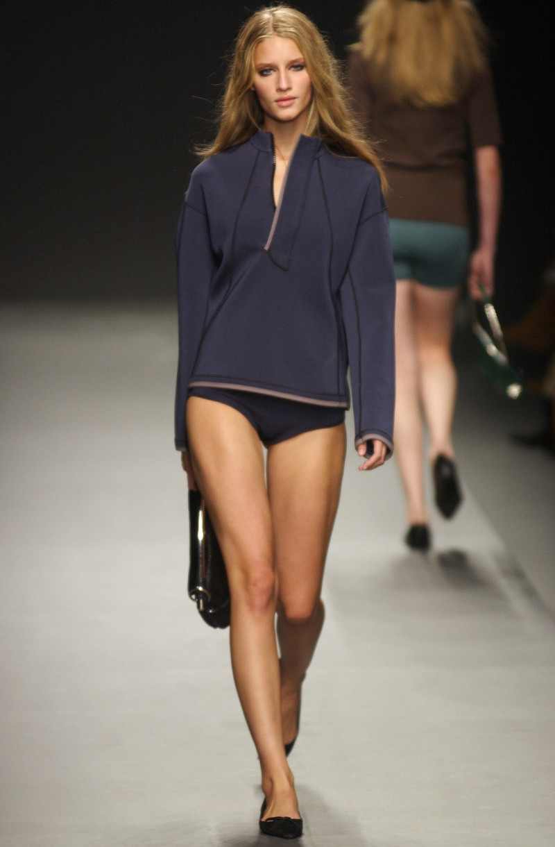 Prada fashion show for Spring/Summer 2003