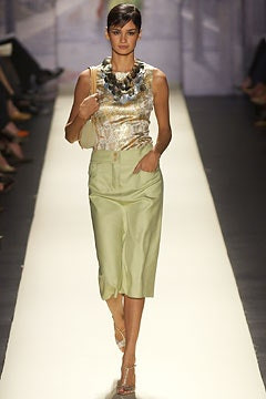 Oscar de la Renta fashion show for Spring/Summer 2003