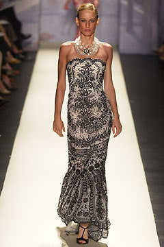 Oscar de la Renta fashion show for Spring/Summer 2003