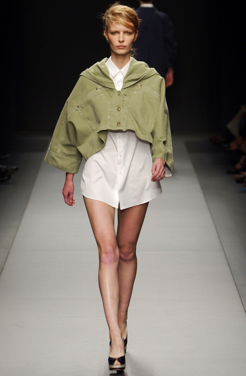 Miu Miu fashion show for Spring/Summer 2003