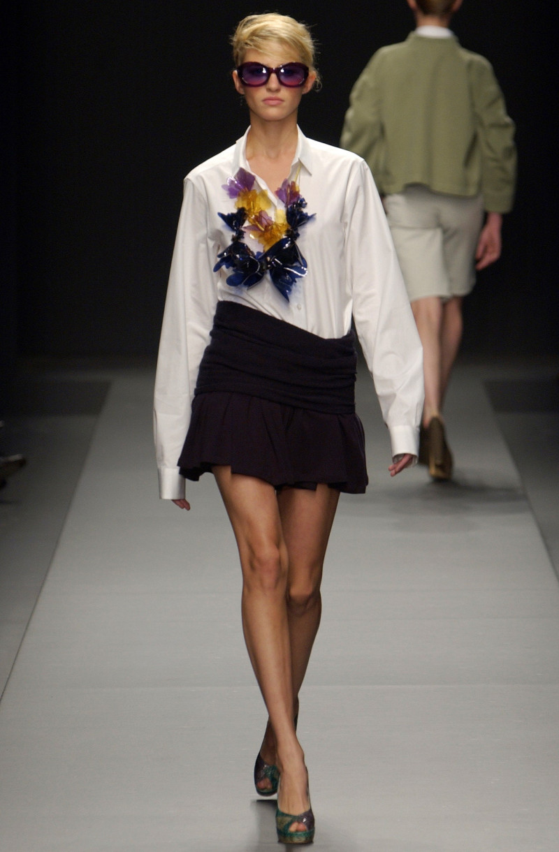 Miu Miu fashion show for Spring/Summer 2003