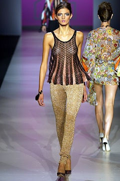 Missoni fashion show for Spring/Summer 2003