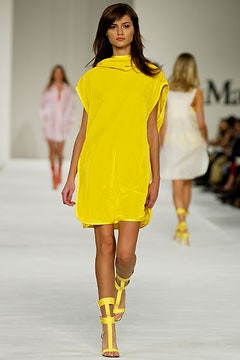 Max Mara fashion show for Spring/Summer 2003