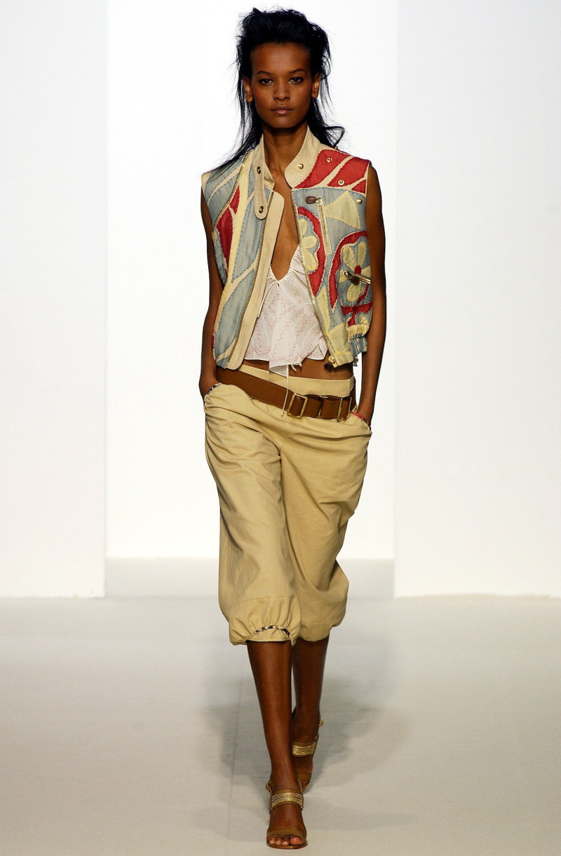 Marni fashion show for Spring/Summer 2003