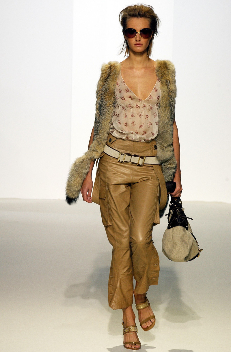 Marni fashion show for Spring/Summer 2003